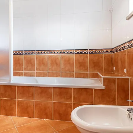 3br Sea View Appartement *