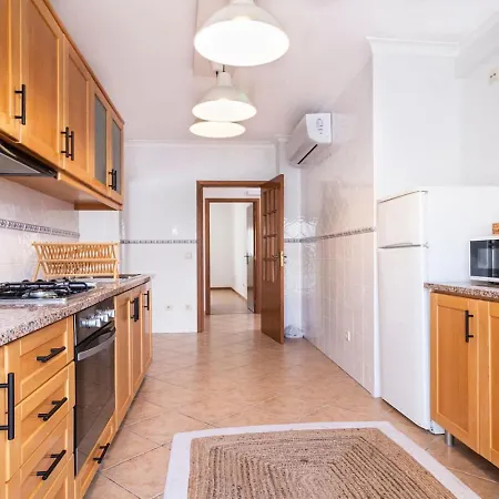 3br Sea View Nazaré